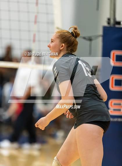 Thumbnail 2 in Bakersfield Christian vs. Stockdale (CIF-CS D2 Final) photogallery.