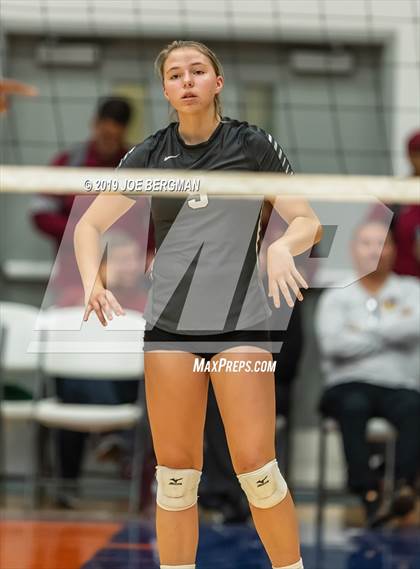 Thumbnail 3 in Bakersfield Christian vs. Stockdale (CIF-CS D2 Final) photogallery.