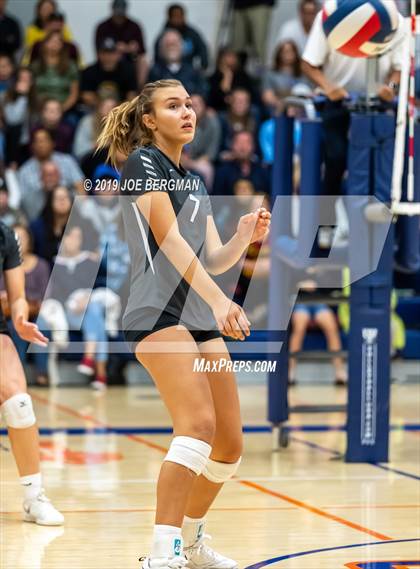 Thumbnail 3 in Bakersfield Christian vs. Stockdale (CIF-CS D2 Final) photogallery.