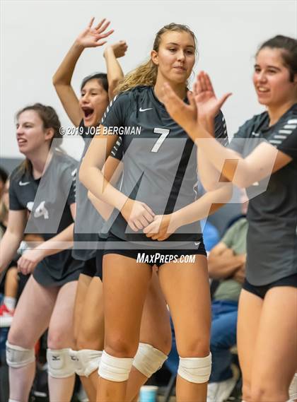 Thumbnail 3 in Bakersfield Christian vs. Stockdale (CIF-CS D2 Final) photogallery.