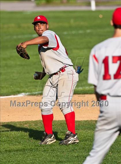 Thumbnail 1 in Shea @ Providence Country Day photogallery.