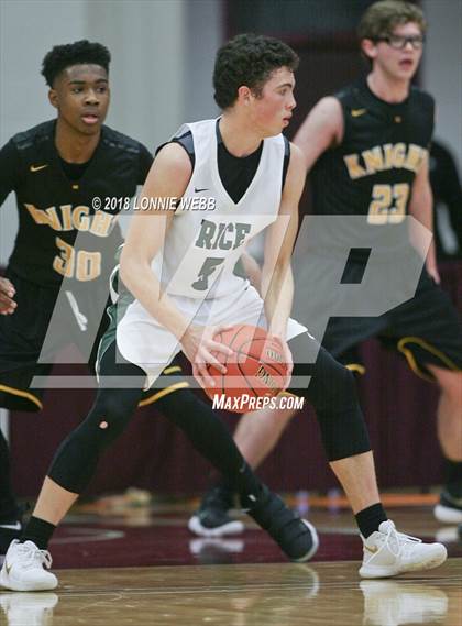 Thumbnail 3 in McQuaid Jesuit vs. Rice Memorial (Spalding Hoophall Classic) photogallery.