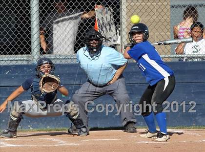 Thumbnail 1 in El Dorado @ Vista del Lago photogallery.