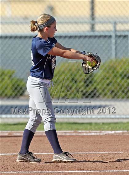 Thumbnail 1 in El Dorado @ Vista del Lago photogallery.