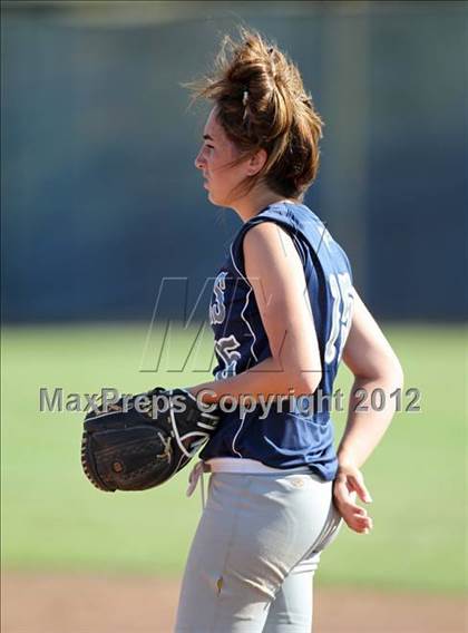 Thumbnail 1 in El Dorado @ Vista del Lago photogallery.