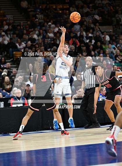 Thumbnail 3 in Rangeview @ Ralston Valley (CHSAA 6A Final Four) photogallery.