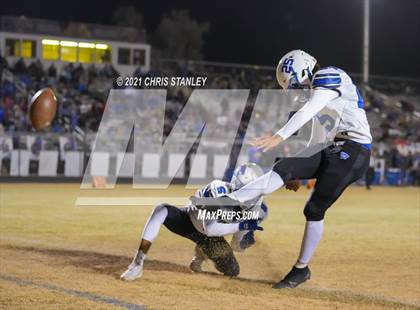 Thumbnail 3 in Mesquite @ Casa Grande (AIA - 4A Semifinals) photogallery.