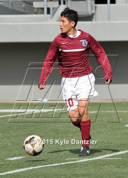 Thumbnail 2 in Diamond Hill-Jarvis vs Jefferson (Birdville Tournament) photogallery.
