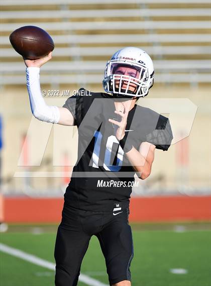 Thumbnail 1 in  Hebron @ Coppell (B Teams) photogallery.