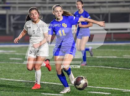 Thumbnail 3 in Covina @ Charter Oak photogallery.