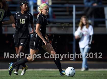 Thumbnail 3 in Rock Canyon vs. Cherry Creek (CHSAA Semifinal Playoff) photogallery.