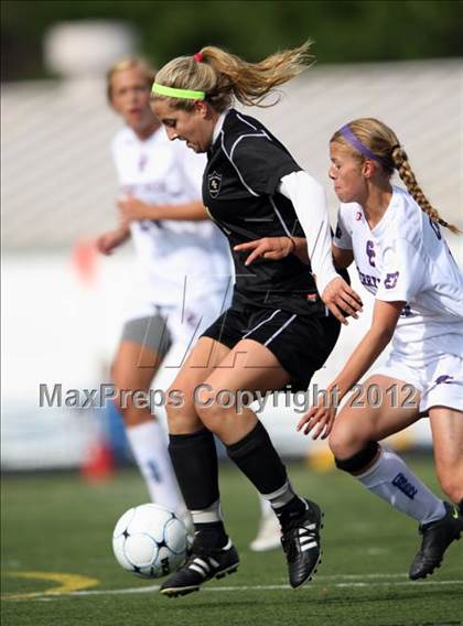 Thumbnail 3 in Rock Canyon vs. Cherry Creek (CHSAA Semifinal Playoff) photogallery.