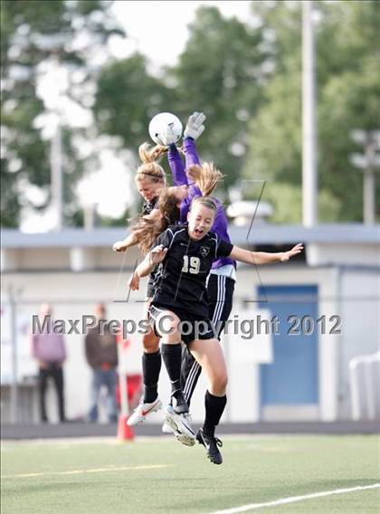 Thumbnail 1 in Rock Canyon vs. Cherry Creek (CHSAA Semifinal Playoff) photogallery.
