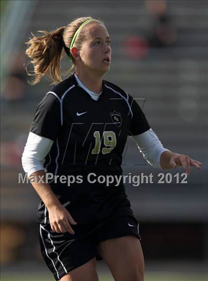 Thumbnail 2 in Rock Canyon vs. Cherry Creek (CHSAA Semifinal Playoff) photogallery.