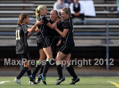 Thumbnail 2 in Rock Canyon vs. Cherry Creek (CHSAA Semifinal Playoff) photogallery.