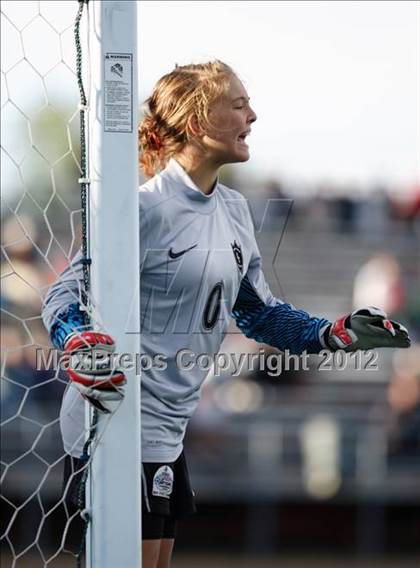 Thumbnail 3 in Rock Canyon vs. Cherry Creek (CHSAA Semifinal Playoff) photogallery.