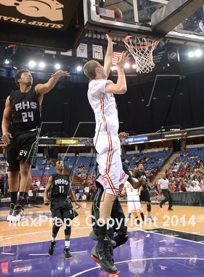 Thumbnail 3 in Jesuit vs. Rodriguez (CIF SJS D1 Final) photogallery.