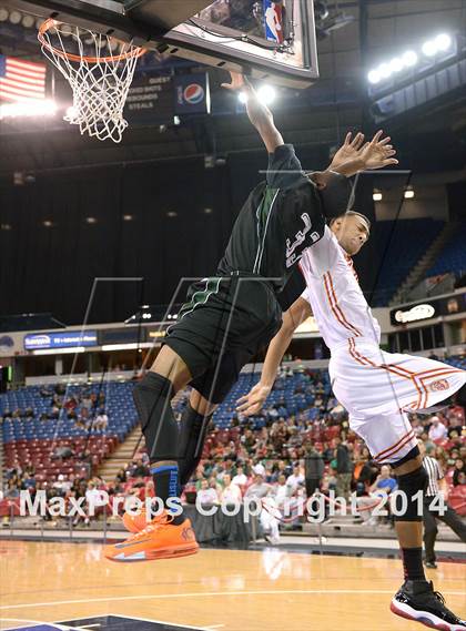 Thumbnail 1 in Jesuit vs. Rodriguez (CIF SJS D1 Final) photogallery.