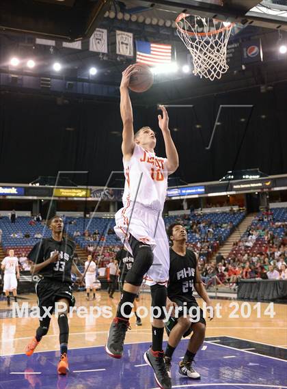 Thumbnail 1 in Jesuit vs. Rodriguez (CIF SJS D1 Final) photogallery.