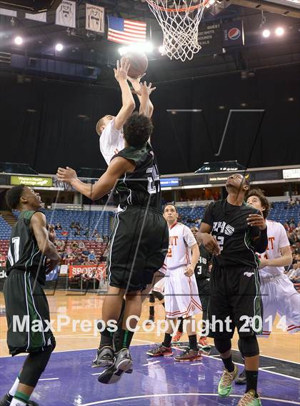 Thumbnail 1 in Jesuit vs. Rodriguez (CIF SJS D1 Final) photogallery.