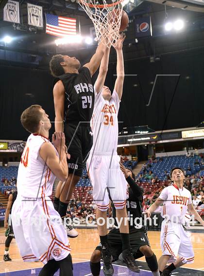 Thumbnail 1 in Jesuit vs. Rodriguez (CIF SJS D1 Final) photogallery.
