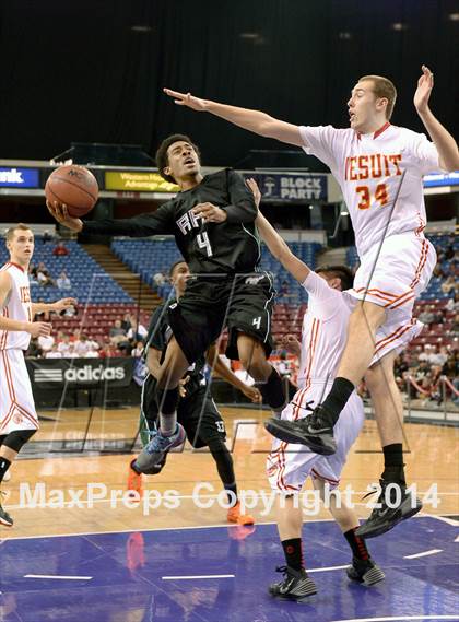 Thumbnail 1 in Jesuit vs. Rodriguez (CIF SJS D1 Final) photogallery.