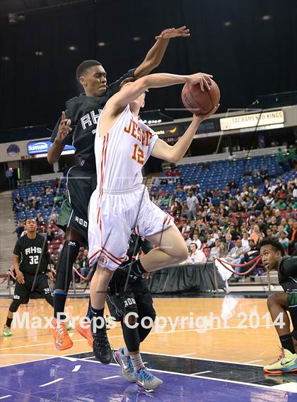 Thumbnail 2 in Jesuit vs. Rodriguez (CIF SJS D1 Final) photogallery.
