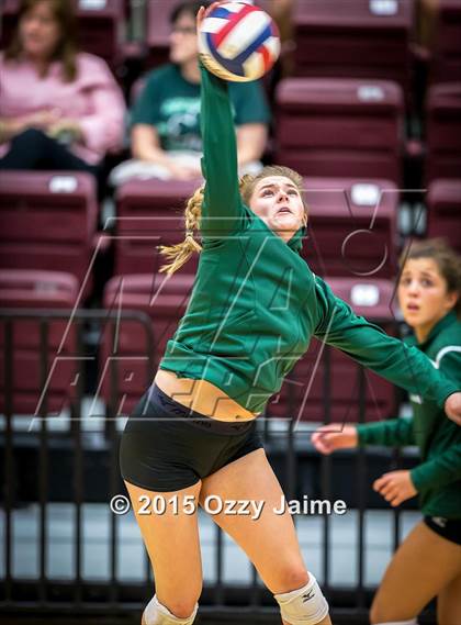 Thumbnail 3 in MacArthur vs Incarnate Word photogallery.
