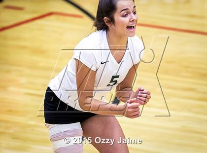 Thumbnail 1 in MacArthur vs Incarnate Word photogallery.