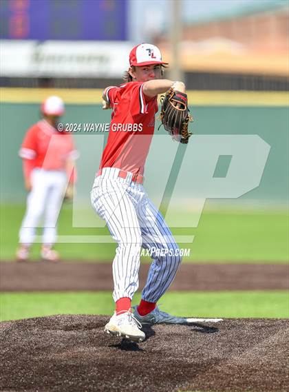 Thumbnail 3 in Tyler Legacy @ Hallsville photogallery.