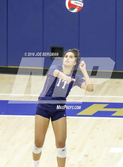Thumbnail 3 in Liberty vs. Clovis West (CIF D1 Central Section Final) photogallery.