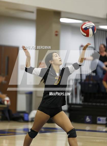 Thumbnail 3 in Liberty vs. Clovis West (CIF D1 Central Section Final) photogallery.