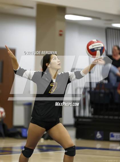 Thumbnail 1 in Liberty vs. Clovis West (CIF D1 Central Section Final) photogallery.