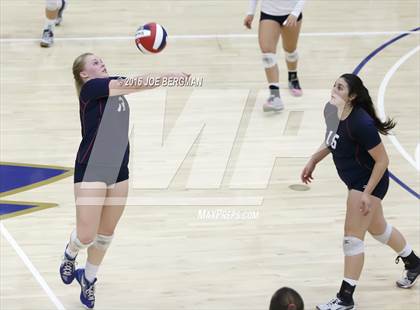 Thumbnail 3 in Liberty vs. Clovis West (CIF D1 Central Section Final) photogallery.