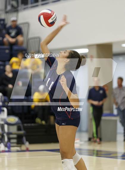 Thumbnail 2 in Liberty vs. Clovis West (CIF D1 Central Section Final) photogallery.