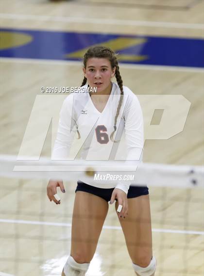Thumbnail 2 in Liberty vs. Clovis West (CIF D1 Central Section Final) photogallery.