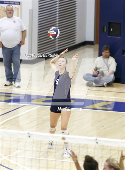 Thumbnail 1 in Liberty vs. Clovis West (CIF D1 Central Section Final) photogallery.