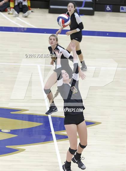 Thumbnail 2 in Liberty vs. Clovis West (CIF D1 Central Section Final) photogallery.