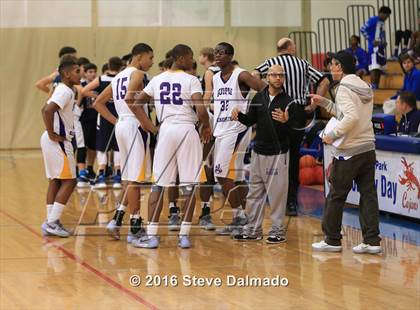 Thumbnail 2 in St. Augustine vs Archbishop Hannan (Country Day Freshman Tournament) photogallery.