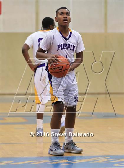 Thumbnail 1 in St. Augustine vs Archbishop Hannan (Country Day Freshman Tournament) photogallery.