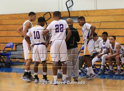 Thumbnail 3 in St. Augustine vs Archbishop Hannan (Country Day Freshman Tournament) photogallery.