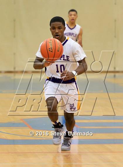Thumbnail 3 in St. Augustine vs Archbishop Hannan (Country Day Freshman Tournament) photogallery.