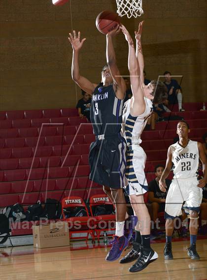 Thumbnail 1 in Nevada Union vs. Franklin (Common Good Classic) photogallery.