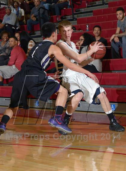 Thumbnail 2 in Nevada Union vs. Franklin (Common Good Classic) photogallery.