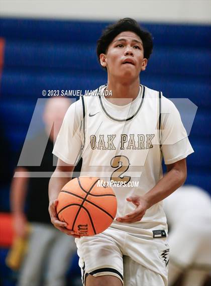 Thumbnail 3 in La Canada vs Oak Park (8th Annual West Valley Tip-Off Classic) photogallery.