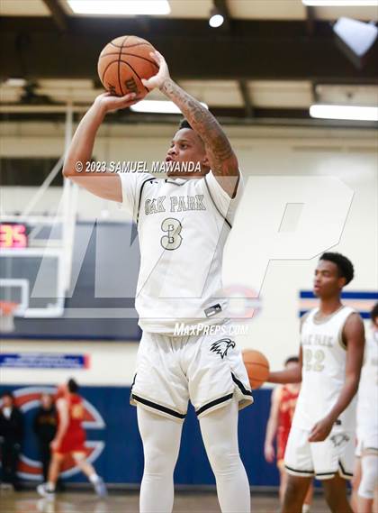 Thumbnail 2 in La Canada vs Oak Park (8th Annual West Valley Tip-Off Classic) photogallery.