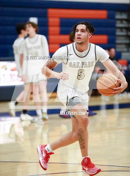Thumbnail 1 in La Canada vs Oak Park (8th Annual West Valley Tip-Off Classic) photogallery.
