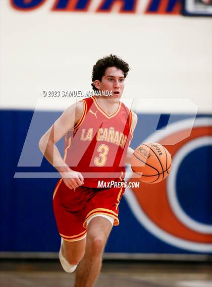 Thumbnail 3 in La Canada vs Oak Park (8th Annual West Valley Tip-Off Classic) photogallery.