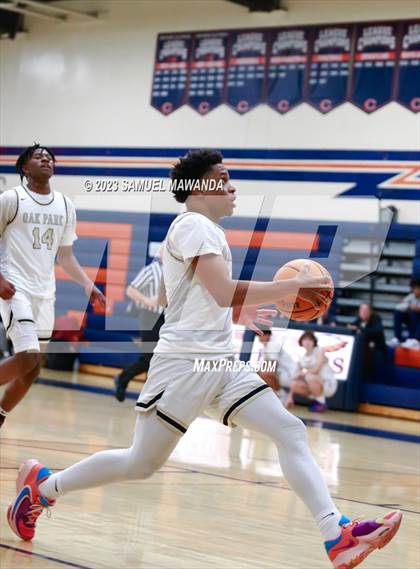 Thumbnail 3 in La Canada vs Oak Park (8th Annual West Valley Tip-Off Classic) photogallery.