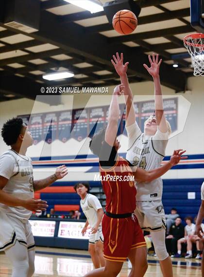 Thumbnail 3 in La Canada vs Oak Park (8th Annual West Valley Tip-Off Classic) photogallery.